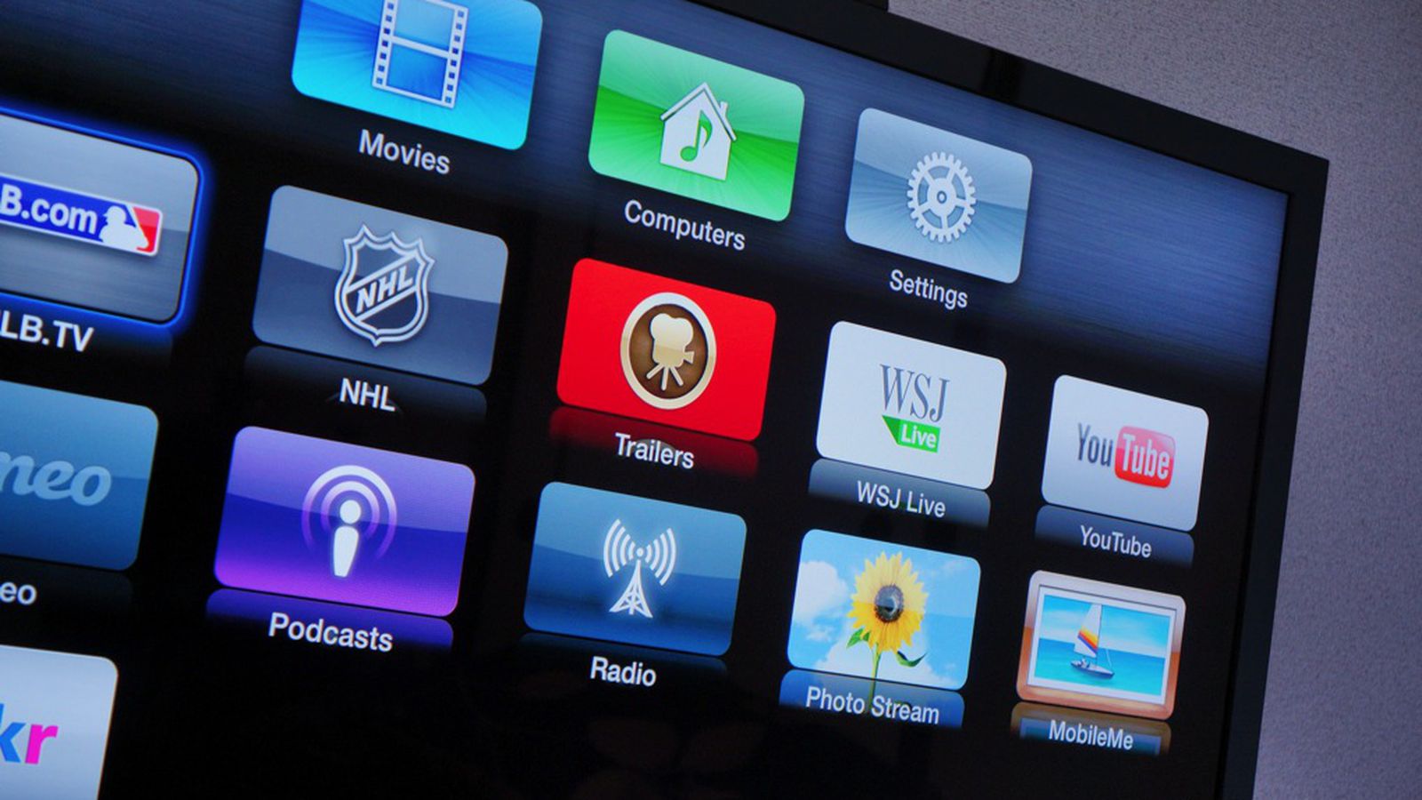 Apple TV update adds Bluetooth keyboard and iTunes in the ...