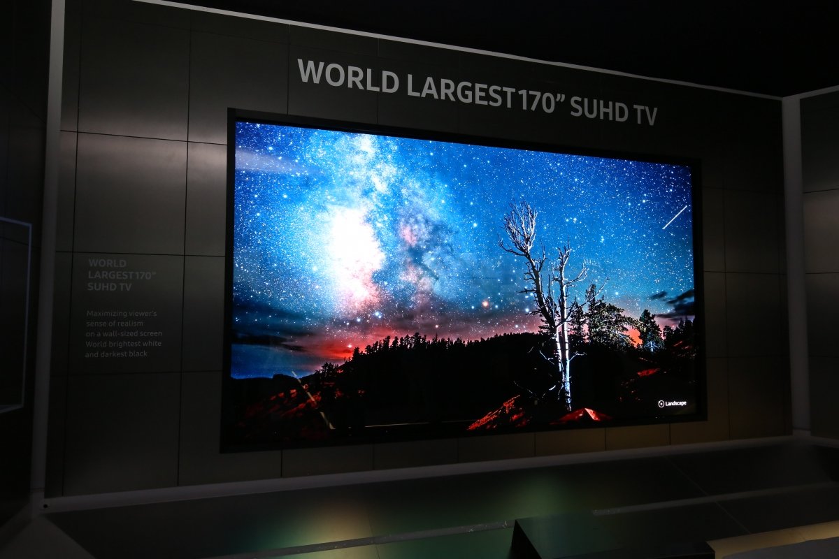 CES 2016: Samsung reveals world